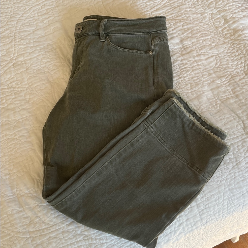 J. Jill Denim Cropped Green Stretch Jeans "Authentic Fit Cropped" Size 8 Petite